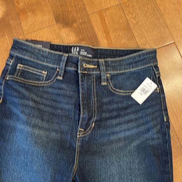 Women’s Gap skinny jeans. - Picture 3 of 4